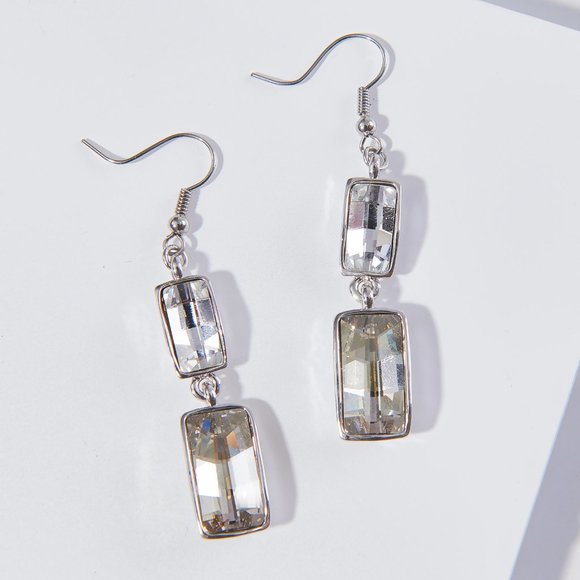 Delightfuly Jewelry - Swarovski Crystal Dangle Earrings